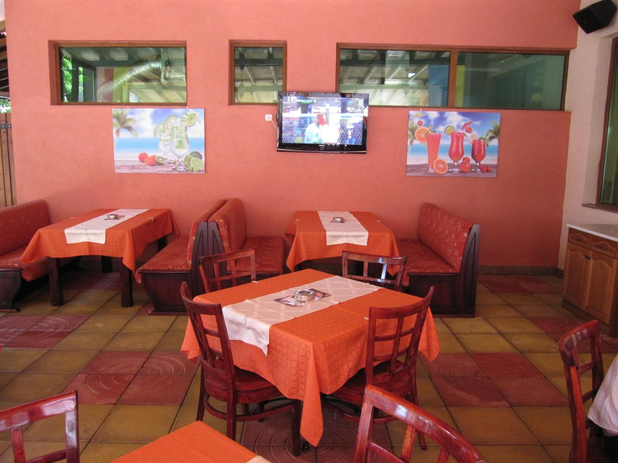 Maverick Hotel Sunny Beach Ngoại thất bức ảnh