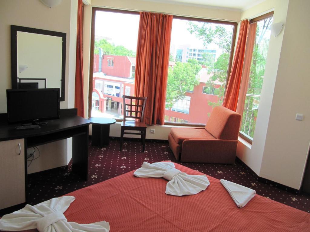 Maverick Hotel Sunny Beach Phòng bức ảnh