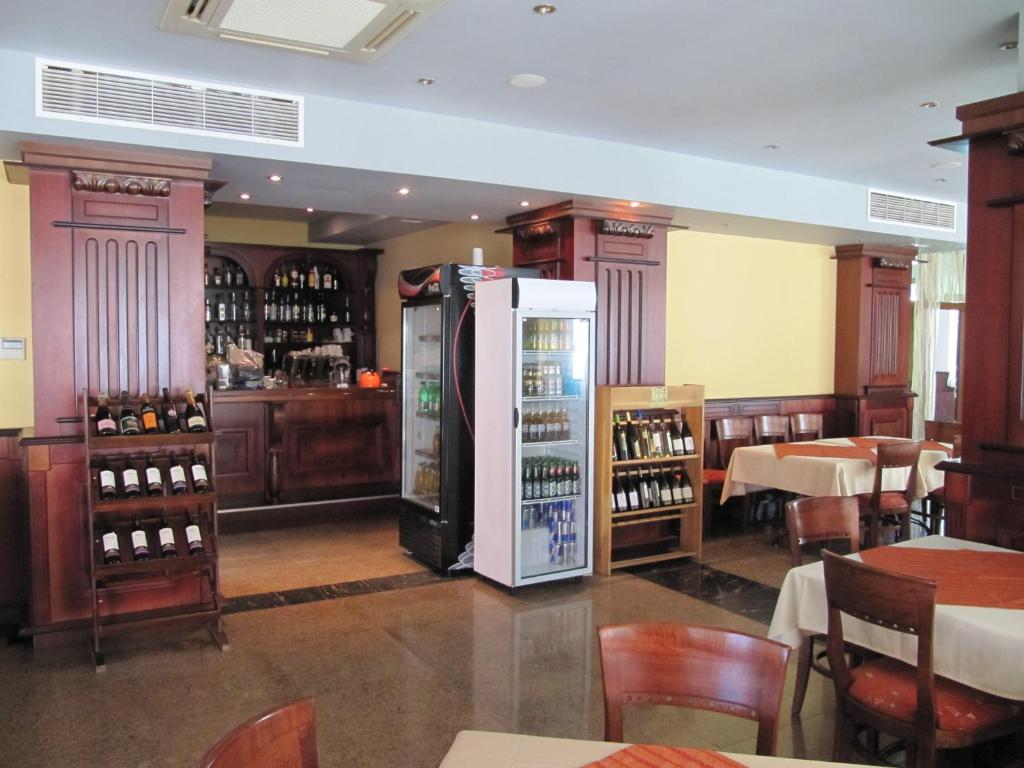 Maverick Hotel Sunny Beach Ngoại thất bức ảnh