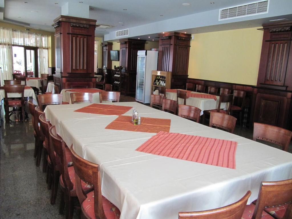 Maverick Hotel Sunny Beach Ngoại thất bức ảnh