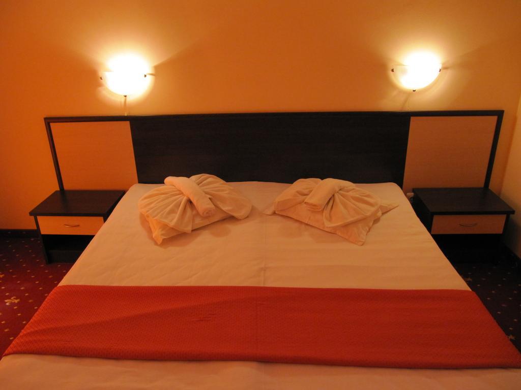 Maverick Hotel Sunny Beach Phòng bức ảnh